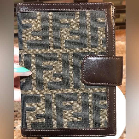 FENDI Zucca Agenda with Notebook 🔥😍❤️ - Picture 3 of 17